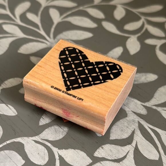 Stampin' Up! Wooden Heart Stamp - Picture 1 of 3